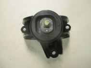 Подушка двигателя правая 218101R000 Киа Рио 3, Солярис, Сол 11 по 14 года на G4FC 1,6 литра KR3 - БУ