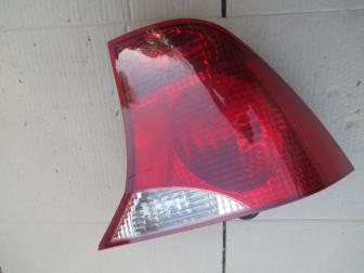 Фонарь правый задний XS4X13440CA YS4Z13404KA Форд Фокус 1 Седан USA 1998-2004г S-40 - БУ