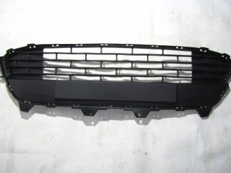 Решетка бампера переднего 86561H0000 Kia Rio 4 с 2017г центральная, - Sat