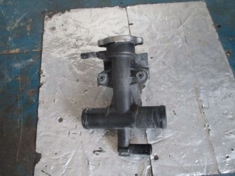 Горловина радиатора Ниссан Ноут, Марч, Верса, 1,6 литра HR16DE 214183AB3A - БУ