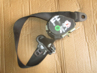 Ремень безопасности Форд Фокус 1 передний правый 98ABA61294DB FF133-FF63 - БУ