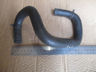 Шланг радиатора верхний 98AB8B274AJ Форд Фокус 1 1,6 литра 1134581 1061217 Zetec FYDCI 100лс - БУ