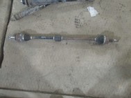 Привод Шевроле Авео Т300 правый вал 95194881, 96639213, 42699731 с МКПП на A12XER , - БУ