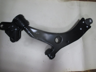 Рычаг передний Форд Фокус 3 правый С-Макс 2 с 2011 года 1702970 1709423 1709424 CV6Z3078A - BSG