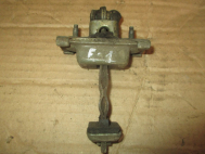 Ограничитель дверей задних 4143687 XS4AA27200 XS41A27200 Форд Фокус 1 левых или правых F1 - БУ