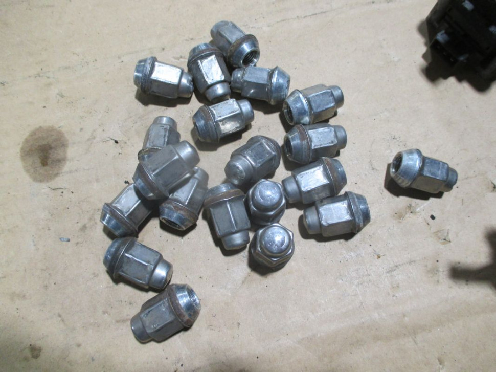 гайки для литых дисков шевроле. гайки для литых дисков шевроле. гайка колесная chevrolet cruze. гайки для литых дисков шевроле круз. гайка колесная chevrolet cruze.