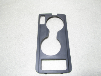Накладка подстаканника консоли передней DH2551-KF1 20988282 Chevrolet Captiva C100-140 - M994 - БУ