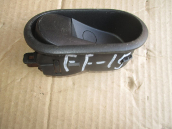 Ручка дверей левых внутренняя 6S61A22601AAW Черная Форд Фиеста 5, - БУ