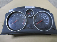 Щиток приборов 13225958 PH SW74.405 Опель Астра H с МКПП в милях и километрах,- БУ - стекло разбито