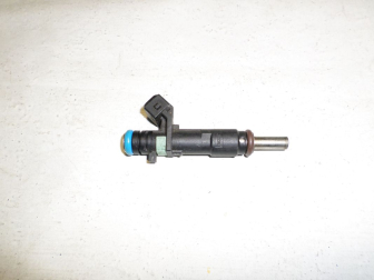 Форсунка топливная 55570284 13700920 Шевроле Круз Авео F18D4 LUW LWE 1,6-1,8 литра, - БУ