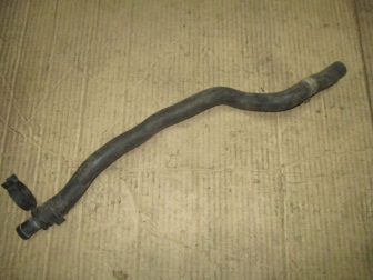 Шланг отопителя печки 8V2118K580DD 1903084 S3JJA Форд Фиеста Mk6 с 2008 по 2017г, - БУ