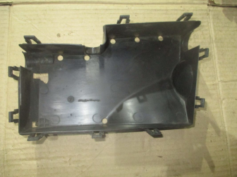 Корпус блока предохранителей под капотом 3M5T14A142AB - нижняя часть BP4K66767 Форд Фокус 2 FR5 - БУ