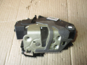 Замок двери задней правой 1846684 AM5AR26412AE C1BBA204A20AB Форд Фиеста с 2008г, -  БУ