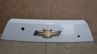 Ручка крышки багажника 95015882, 95473360 Шевроле Спарк M300  с фонарями освещения, - БУ