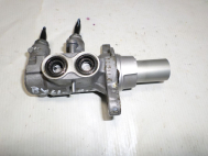 Цилиндр тормозной Главный BV612140P ALSi7Mg BV612B195RC 1694251 1694253 Форд Фокус 3 S-42, - БУ