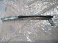 Направляющая стекла двери 823851KK0A задняя задней левой Ниссан Жук F15 с 10 по 14г - БУ