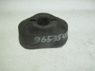 Втулка подушки опоры двигателя задней 96535402 Шевроле Авео Т200-250 с МКПП 1,2-1,4л - K-12, - БУ