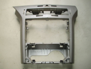 Накладка центральной консоли магнитолы и печки 331985437 13141086 Опель Астра H- Бежевый N-2 - БУ