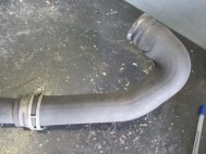 Шланг радиатора нижний YS4Z8286CA задний Форд Фокус 1 мотор 2,0 литра 8V Split Port, - БУ