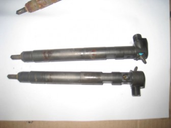 Форсунка топливная Опель Антара, Шевроле Каптива 2,2 литра Z22D1 дизель 25183186, 28264951, - БУ-2