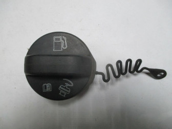 Крышка бензобака 20883886 4802601 Шевроле Каптива Опель Антара для бензина, - БУ