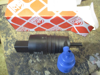 Насос бачка омывателя 1K6955651 VW Tiguan 5N1/5N2 07-,  Yeti 09- Febi