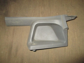 Накладка порога Форд Фокус 3 4M51A13244AEW внутренняя задняя правая CM51A13244BCW есть ДЕФЕКТ, - БУ