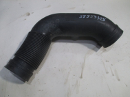 Патрубок корпуса воздушного фильтра 55559325 551020308 5836453 Опель Астра H Зафира  B - VA-9, - БУ