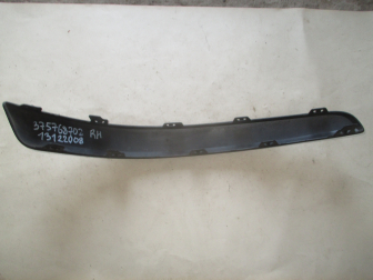 Молдинг бампера заднего правый 13122008 13155662 93183327 Опель Астра H - Черный, - БУ