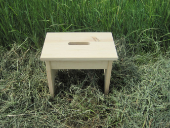 Табурет из массива дерева 32х20х27 см аналог Икеа серии Bekvam - прямоугольный - Россия.