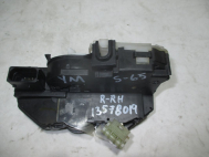 Замок двери задней правой 13503788 13579523 13578019 YM 0133696 Шевроле Круз Опель Астра J S-65 - БУ