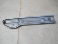 Кронштейн поперечина пола заднего левого 96851932 96819388 Опель Антара Шеврое Каптива - БУ