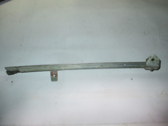 Направляющая стекла двери задней левой 96247142 Шевроле Ланос Заз Шанс Дэу Сенс - N-65, - БУ