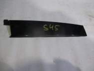 Накладка двери стойки передней левой BM51A20899AE 1751091 Форд Фокус 3 - 45, - БУ