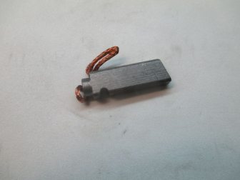 Щетки генератора 93742272 220095 220096 Нексия, Ланос, Нибура, Эксперо, Леганза - AMD