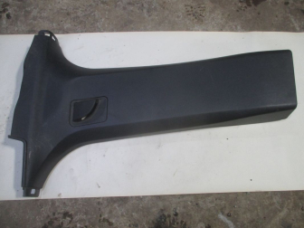 Облицовка стойки средней левой нижняя 20893677 A052449 4801982 Опель Антара C-145 - Черная К-15 - БУ