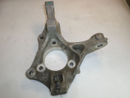 Кулак передний правый 13319481 13319483, 0308104 Шевроле Круз Опель Астра J - голый - БУ