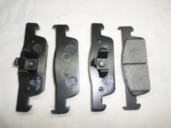 Колодки передние Рено Логан 2, Сандеро 2 диск R16 410605612R, 410602581R, 4534200700 Клио, - Pilenga