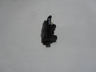 Защелка,держателя подстаканника консоли передней AKE66380 20988282 Chevrolet Captiva C100-140 - БУ