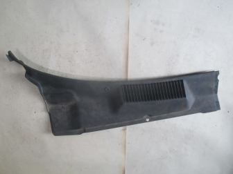 Панель под ветровым стеклом правая 96304673 TF69Y05301164 Шевроле Ланос облицовка LR-9, LR-11, - БУ