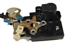 Замок двери Шевроле Ланос задней левой с центральным замком 96305413, - БУ