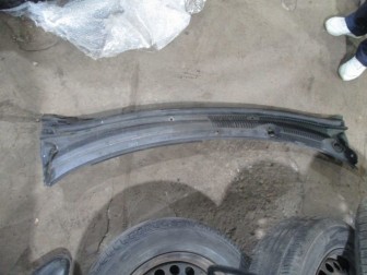 Уплотнитель 95493729 Шевроле Авео Т300 Хэтчбек, - БУ