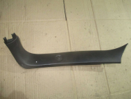 Облицовка крышки багажника верхняя правая 1076592 98ABA42906AHW C9V8A218 Форд Фокус 1 Хэтчбек - БУ