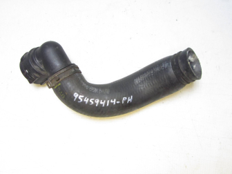 Шланг радиатора нижний правый 95390893 95459414 Chevrolet Cruze Orlando с F16D4, - БУ