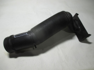 Гофра корпуса воздушного фильтра 6Q0129618K 6Q0129618 Фольксваген Поло Дерби Вента Шкода, - БУ