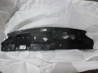 Накладка замка капота пластик 7450A753 OUTLANDER III 2012- Mitsubishi