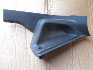 Накладка порога внутренняя задняя правая CM51A13244BCW Форд Фокус 3 - Серая, - БУ