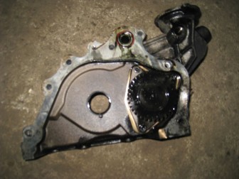 Насос масляный 96440211 96837743 Опель Антара Шевроле Каптива 2,0 литра дизель, - БУ-3