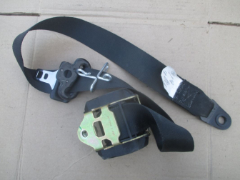 Ремень безопасности Форд Фокус 1 передний правый YS41F61294BD C9134 52004608-02 S-41, - БУ