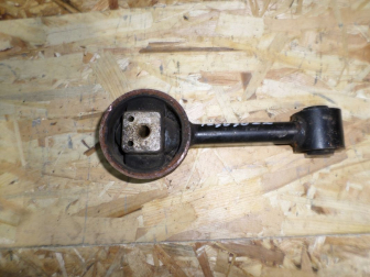 Подушка двигателя правая верхняя Шевроле Реззо 96503022 Дэу Такума, - БУ